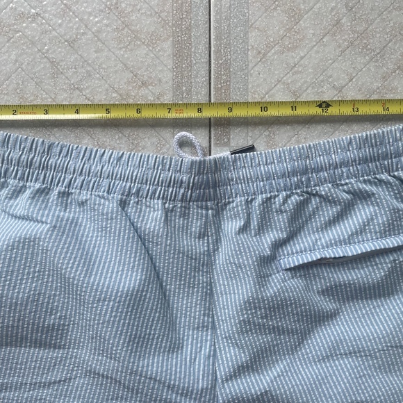 Club Monaco Swim Trunks - Picture 4 of 6